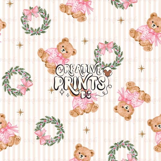 Teddy Wreath Seamless Pattern - Cream Stripes