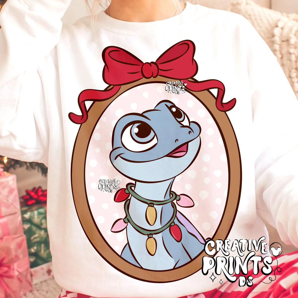 Framed Winter Lizard Christmas PNG