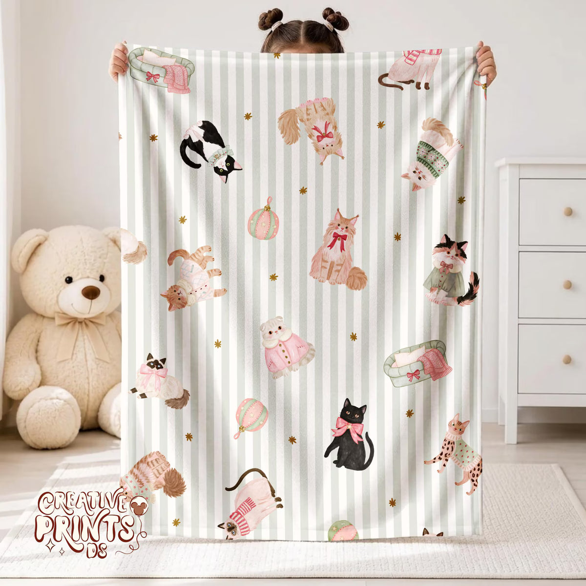 Cozy Winter Kittens Seamless Pattern - Green Stripes